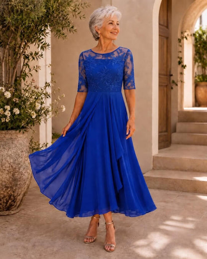 Carmen | Robe élégante en dentelle