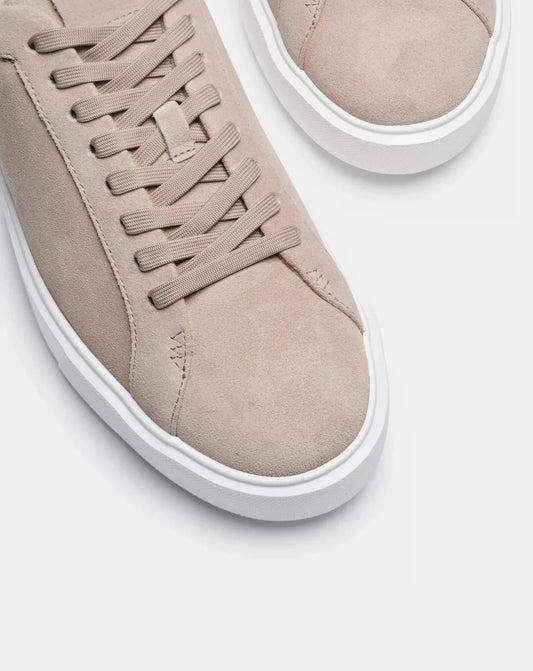Baskets en daim beige avec confort luxueux pour hommes