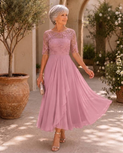 Carmen | Robe élégante en dentelle