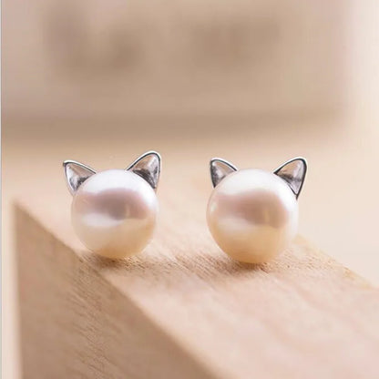 Boucles d'oreilles avec perle et motif de chat en argent sterling