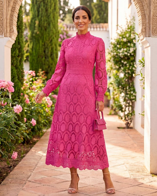 Carmona | Robe en dentelle de printemps