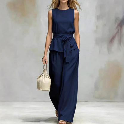 LAURA | Conjunto Minimalista en Tejido Ligero