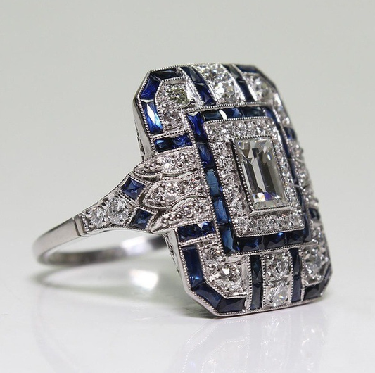 Bague vintage en argent brillant et zircon bleu