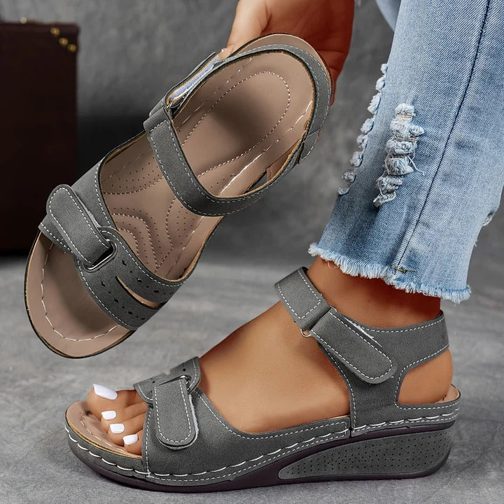 BLANCA | Sandalias Ergonómicas y Elegantes