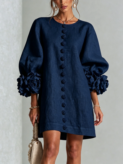 Marina | Mini-Robe en Mélange de Lin avec Poignets Roses, Bleu Marine
