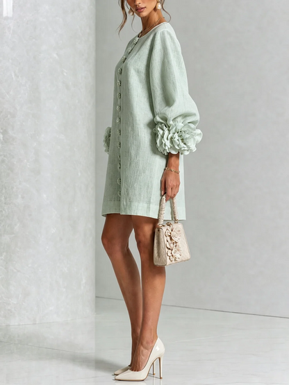 Delia | Mini-Robe en Mélange de Lin avec Poignets Roses, Vert Sauge