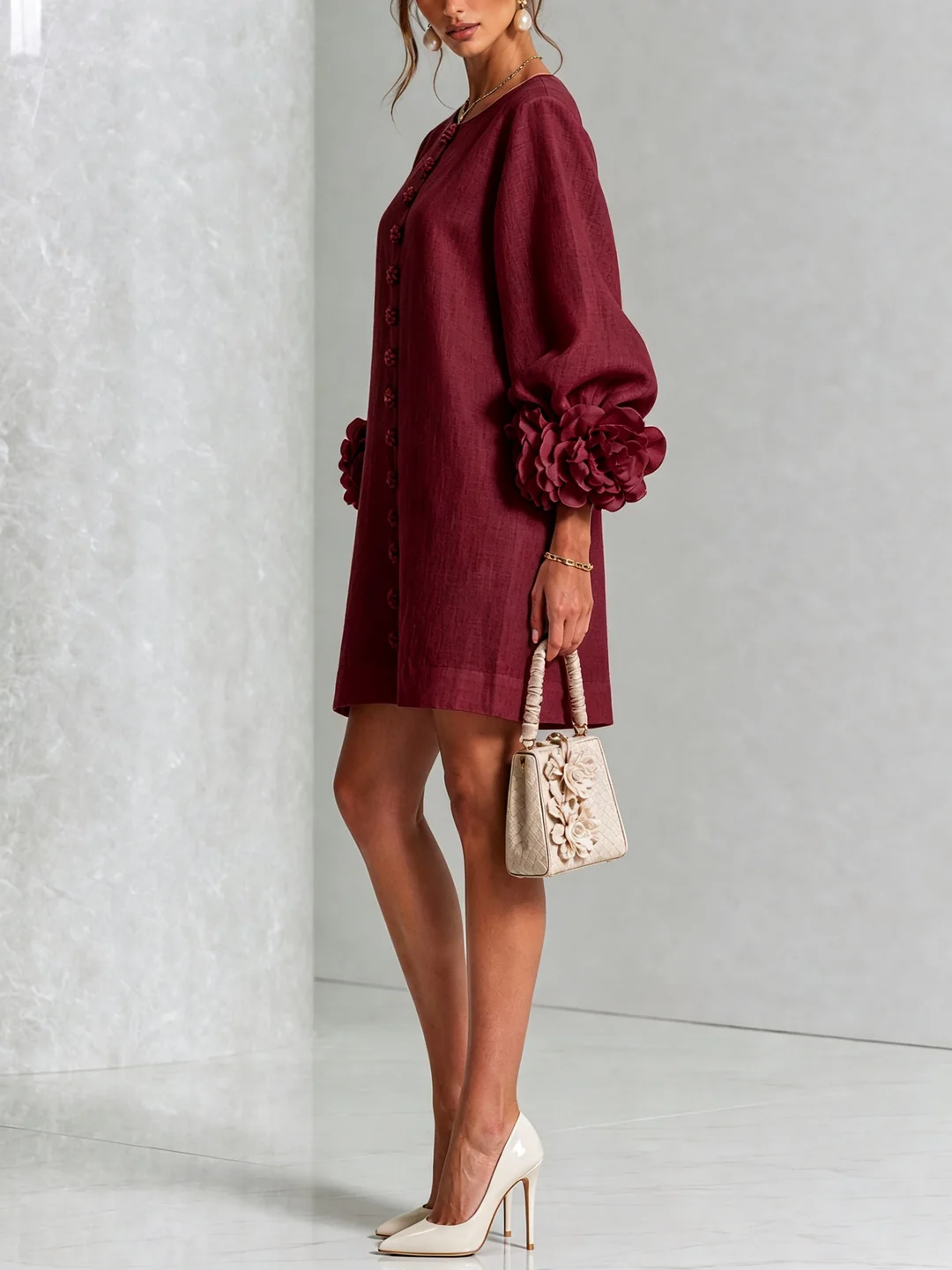 Ilaria | Mini-Robe en Mélange de Lin avec Poignets Roses, Bordeaux