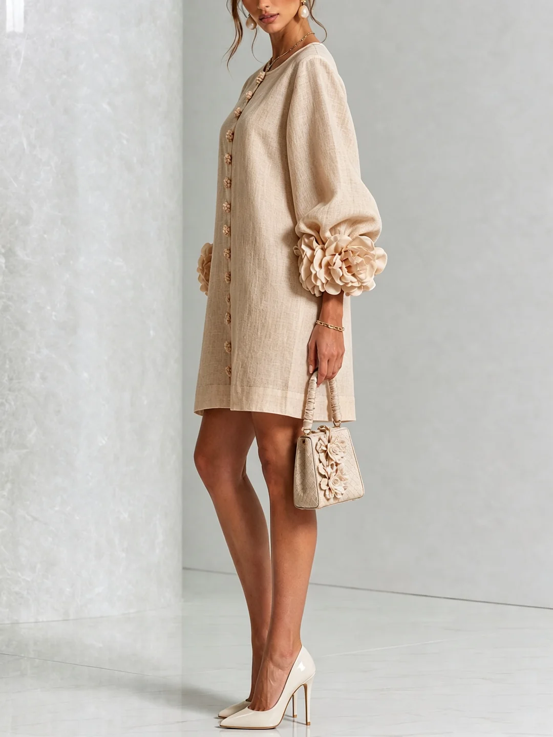 Ambra | Mini-Robe en Mélange de Lin avec Poignets Roses, Beige