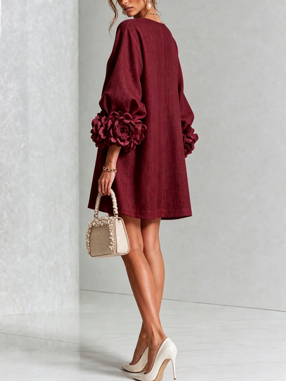 Ilaria | Mini-Robe en Mélange de Lin avec Poignets Roses, Bordeaux