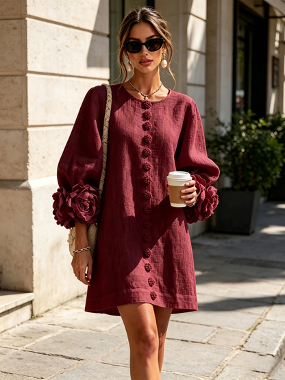 Ilaria | Mini-Robe en Mélange de Lin avec Poignets Roses, Bordeaux
